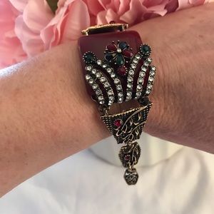 Fashion VTG Look Turkish Crystal Flowers Bracelet